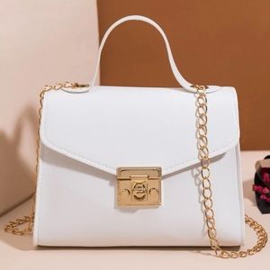 ✨NWOT✨ Chain Link Purse